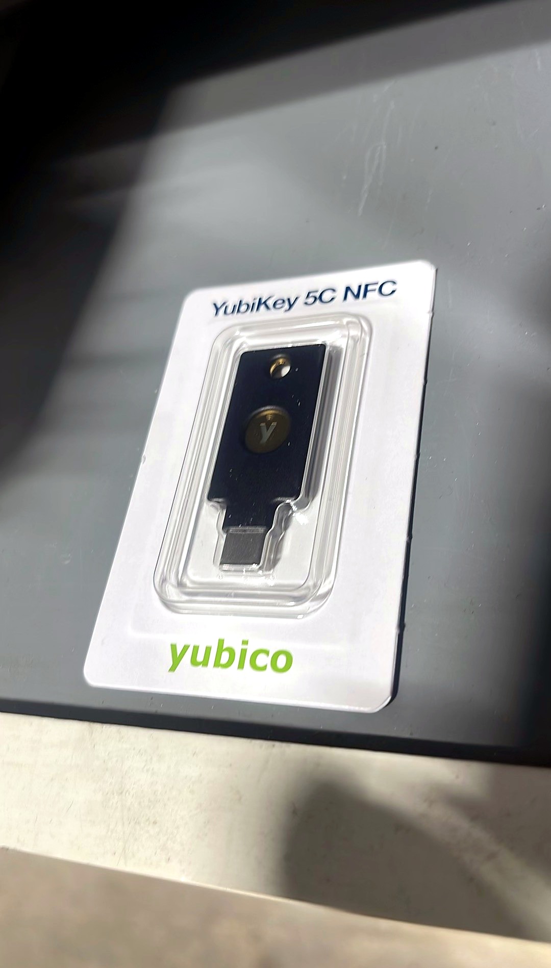 Yubico - YubiKey 5C NFC - Two-Factor authentication (2FA) Security Key, Connect via USB-C or NFC, FIDO Certified - Black