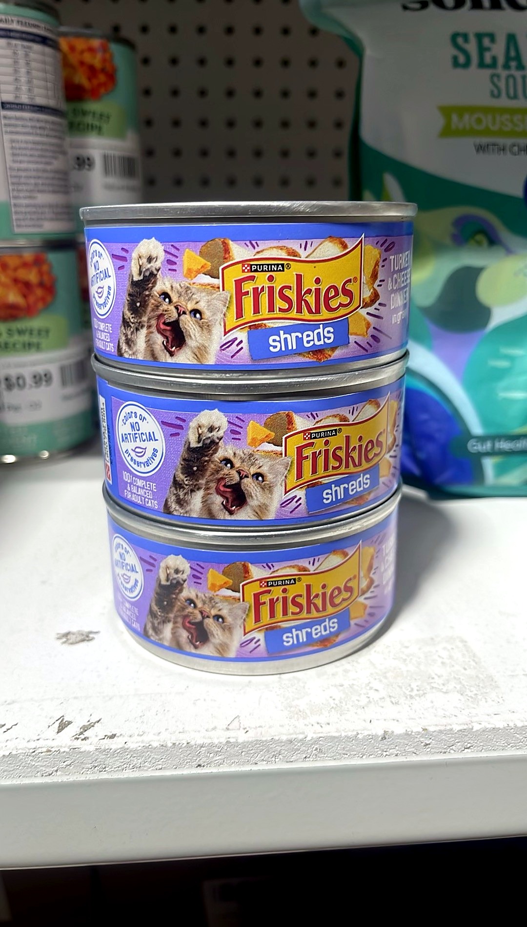 Purina Friskies Shreds Wet Cat Food Turkey & Cheese Dinner In Gravy - 5.5oz