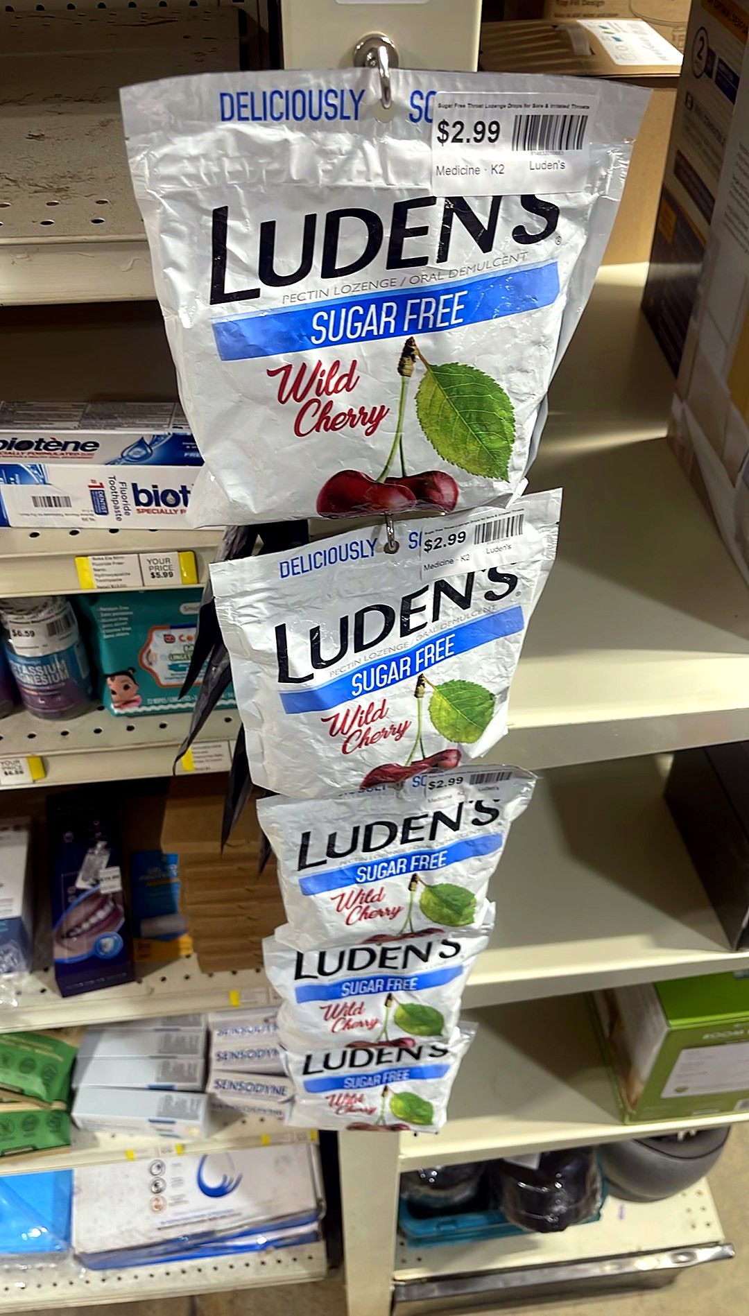 Luden's Sugar Free Throat Lozenge Drops for Sore & Irritated Throats - Wild Cherry - 75ct