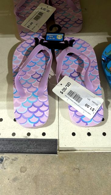 Toddler Girl's Purple Colorful Scales Flipflops Size Large