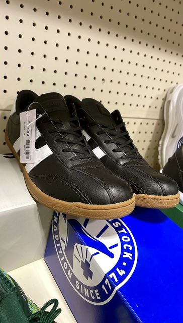 Men's Leather Running Sneakers Black and White Size 10