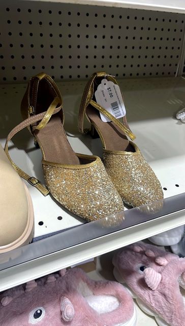 Women's Sparkly Golden D'Orsay Kitten Heel Size 8