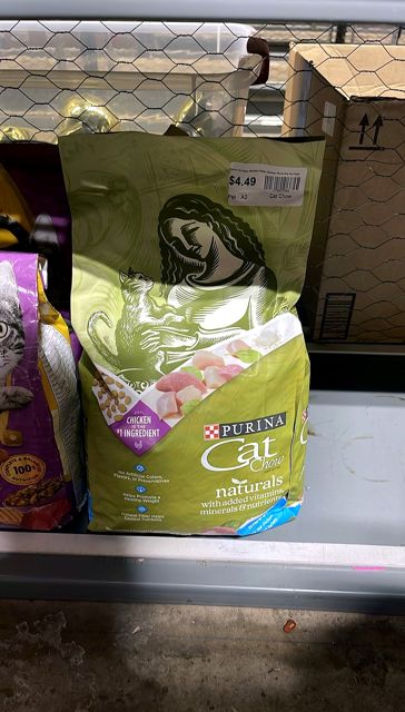 Purina Cat Chow Naturals Indoor Chicken Flavor Dry Cat Food - 3.15lbs