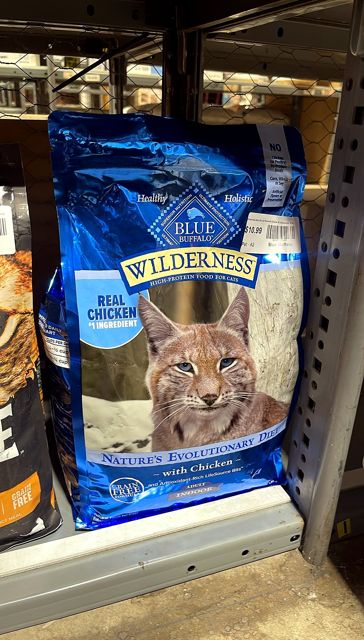Blue Buffalo Wilderness Adult Dry Cat Food with Chicken & Lifesource Bits - 5lbs