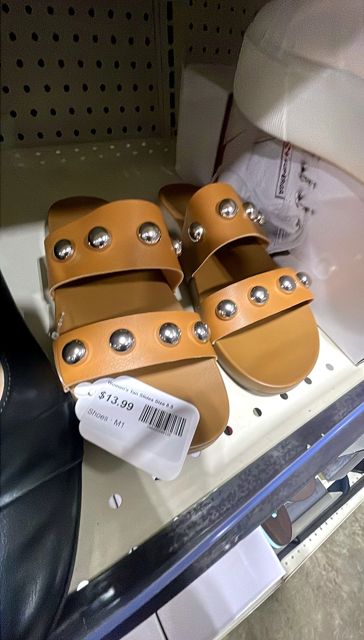 Women's Tan Slides Size 8.5