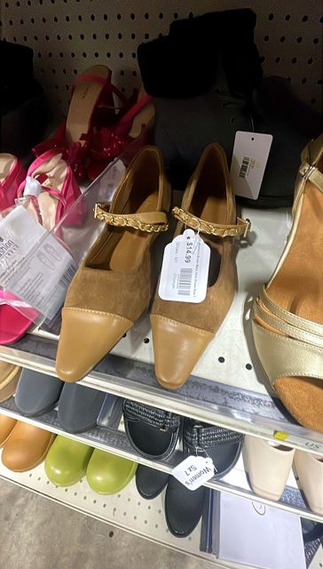 Women's Brown Mary Jane Shoes Size 7