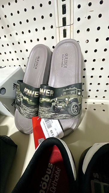 Men's Brown Jeep Slides Size 9