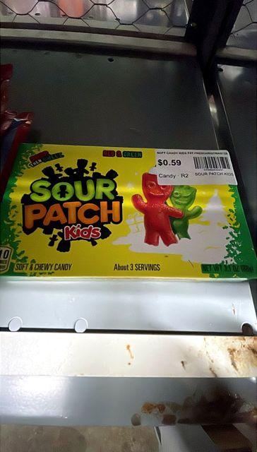 SOUR PATCH KIDS SOFT CANDY KIDS FAT FREECHRISTMAS12X3.1 OZ