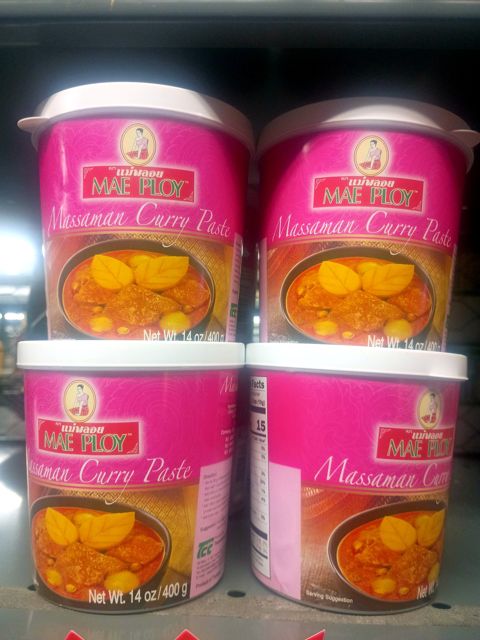 Mae Ploy Thai Massaman Curry Paste 14 oz