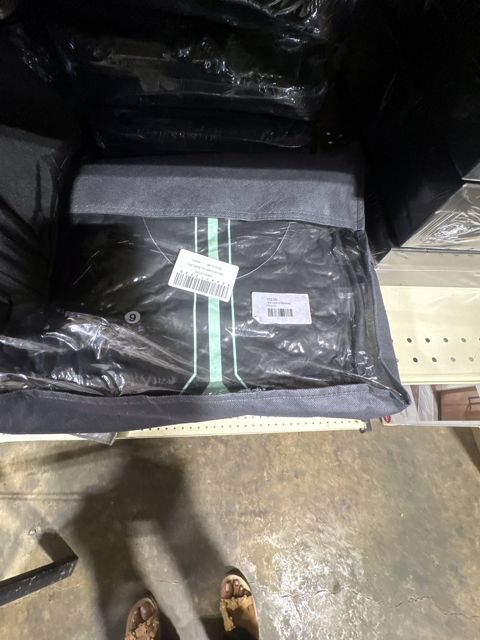 $12 Linens/Bedding