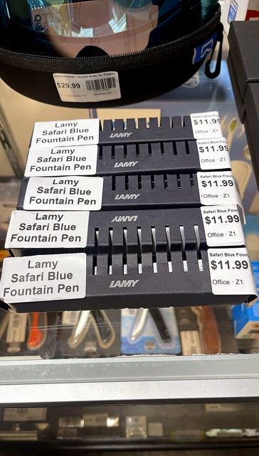 Lamy Safari Blue Fountain Pen