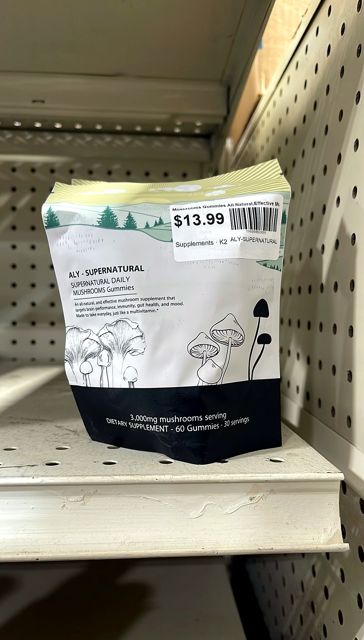 ALY-SUPERNATURAL Mushrooms Gummies All Natural,Effective Mushroom SUPLEMENT Focus,Brain Mine Clearly Performance,Health,Mood,Made Chaga,REISHI,Turk,Lion's Mane,CLUTEN Free 60GUMMIES RAS Flavor