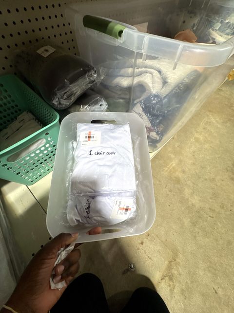 $2 Red Linens/Bedding
