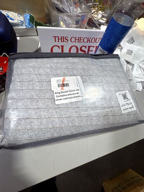$20 Red Linens/Bedding