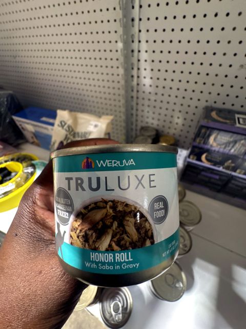 Tru Luxe cat food 6 oz can