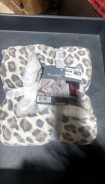 Microlight Burber Throw 50 in. x 60 in. Leopard Print