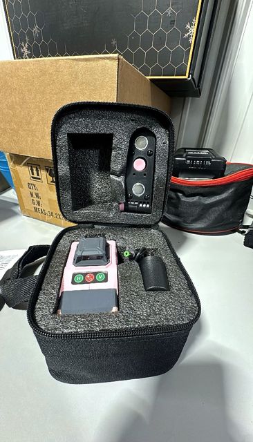 Laser Level ≤5mW, Paowafol 3x360° Cross Line for Construction and Picture Hanging, 12 Green Lasers with Self-leveling, 150 ft Vertical & Horizontal Line, Level Tool 3000 mAh Rechargeable Battery