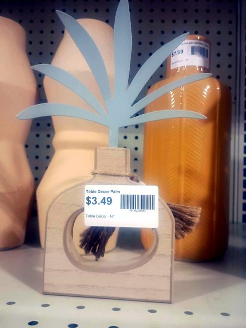 Table Decor Palm