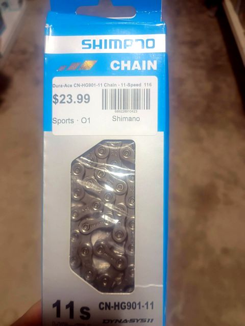 Shimano Dura-Ace CN-HG901-11 Chain - 11-Speed  116 Links  Silver