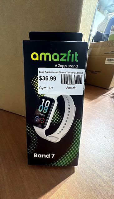 Amazfit - Band 7 Activity and Fitness Tracker 37.3mm Polycarbonate - Beige