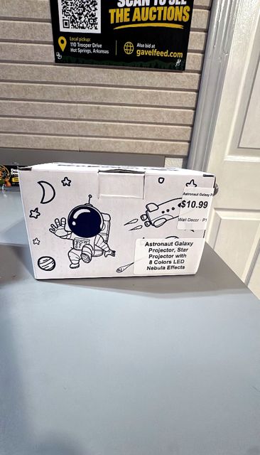 Astronaut Galaxy Projector, Star Projector with 8 Colors LED Nebula Effects